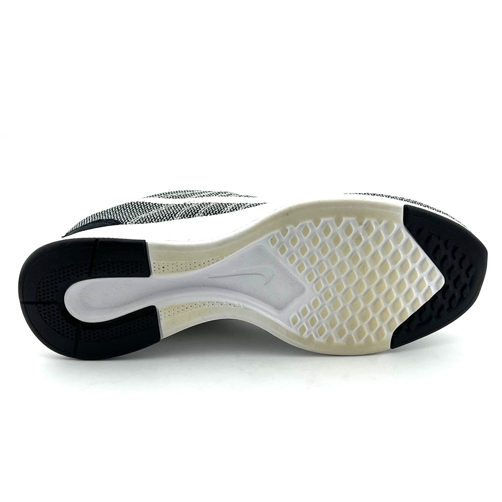 Nike DualTone Racer