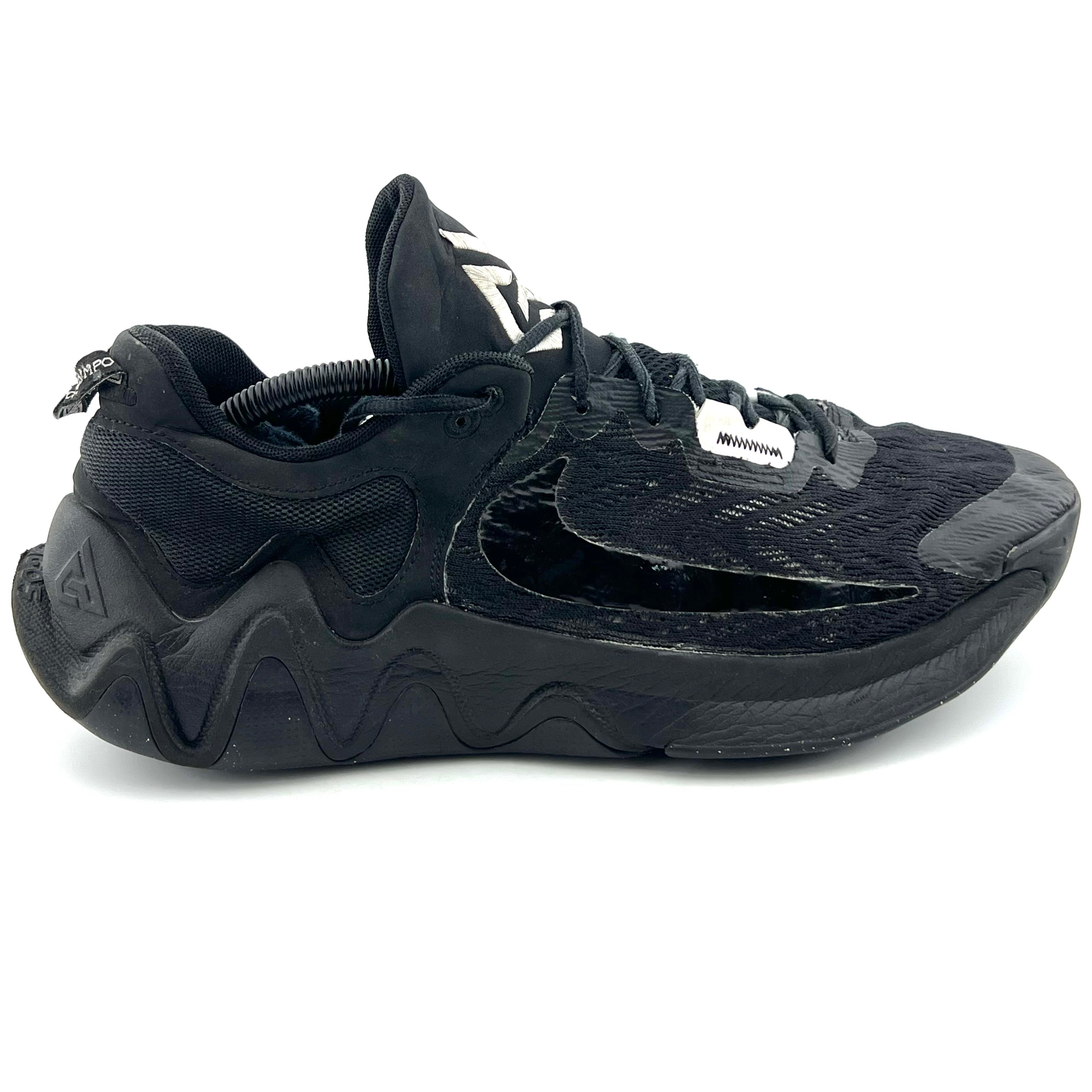 Nike Giannis Immortality 2