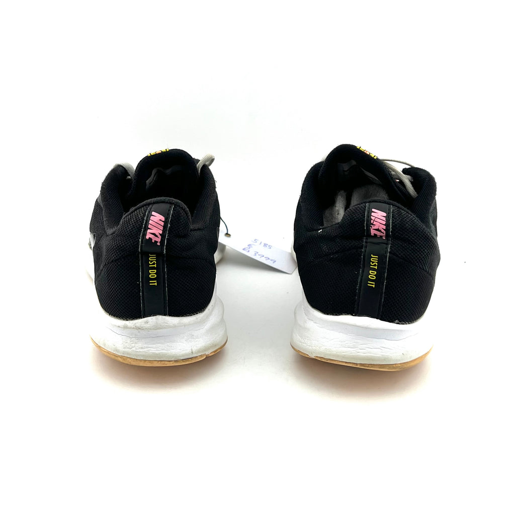 Nike Down Shifter
