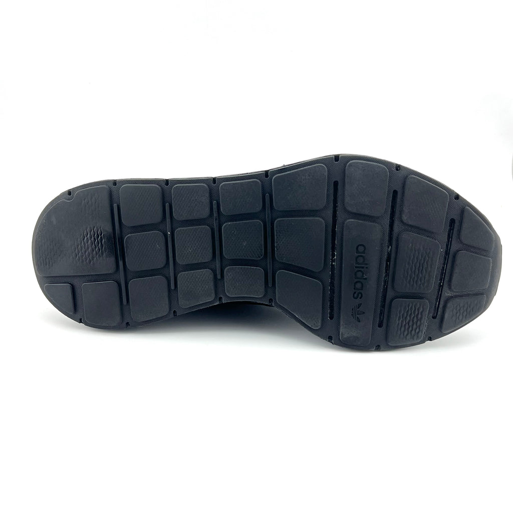 Adidas Swift Run