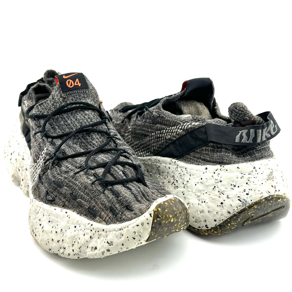 Nike Space Hippie 04