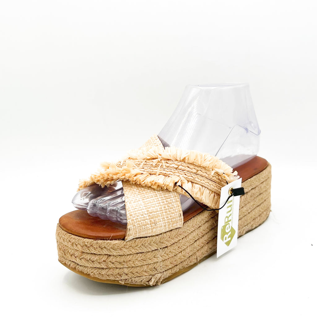 Tata Wedge Slide